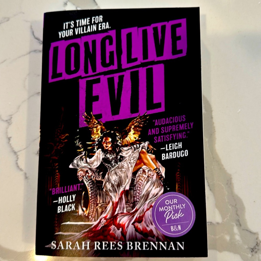 Long Live Evil -- Sarah Rees Brennan Paperback